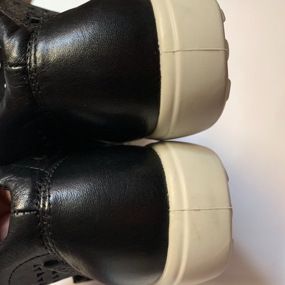 Ecco Womens Black Soft 7 Leather Side Zipper Ankle Casual Sneaker Shoes Size 6 - Picture 3 of 9